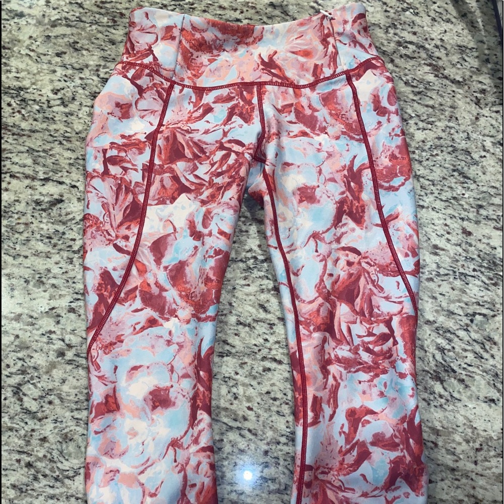 Calia Capri leggings